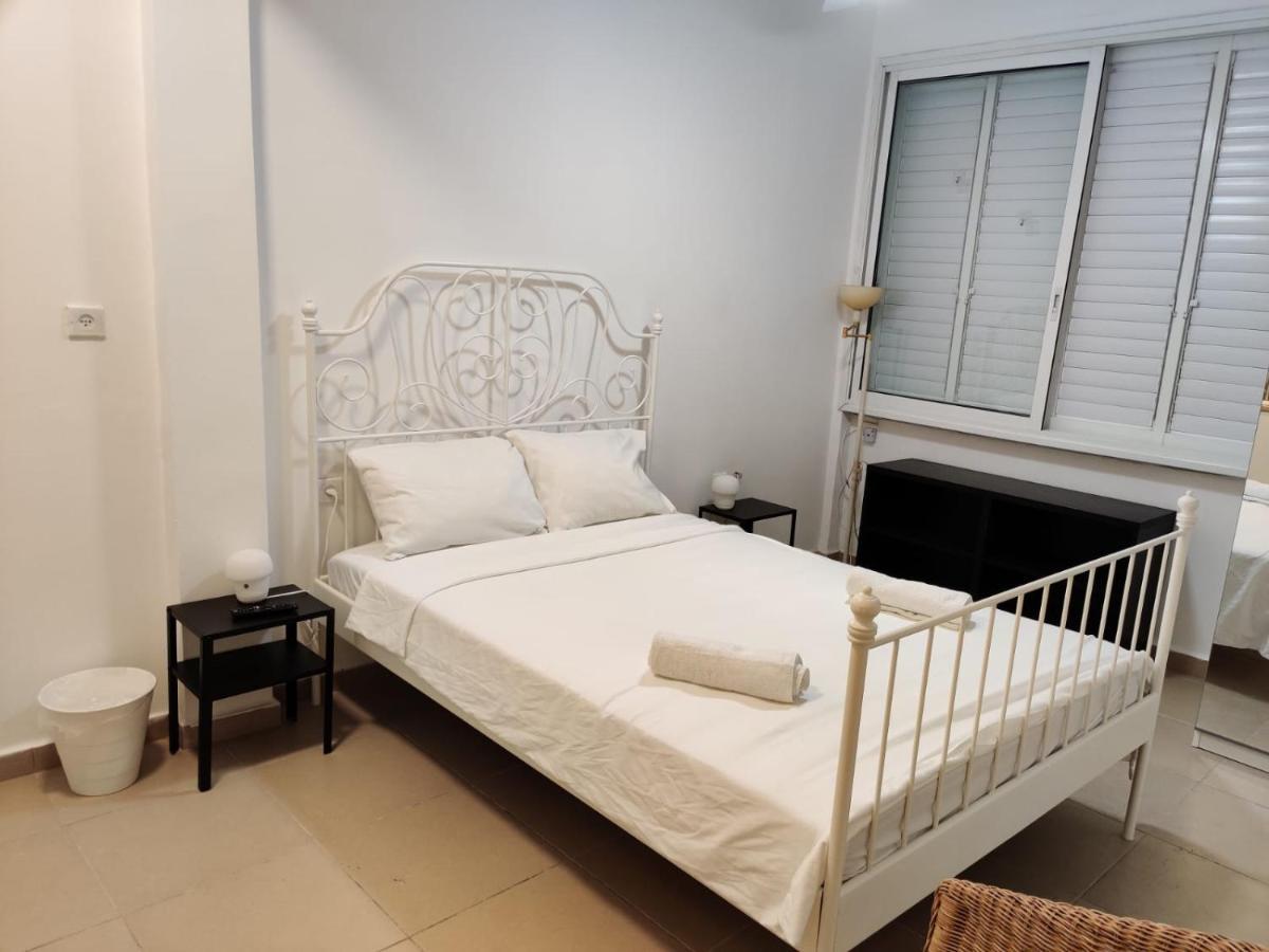 Jerusalem Apartments Bat Yam Exteriör bild